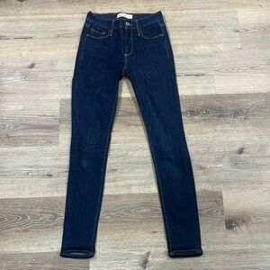 Gap true skinny women’s jeans